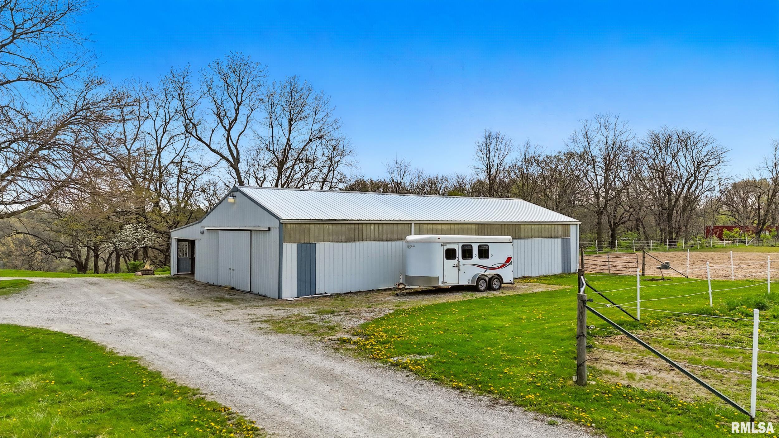 9721 115th Street West, Andalusia, Illinois image 40