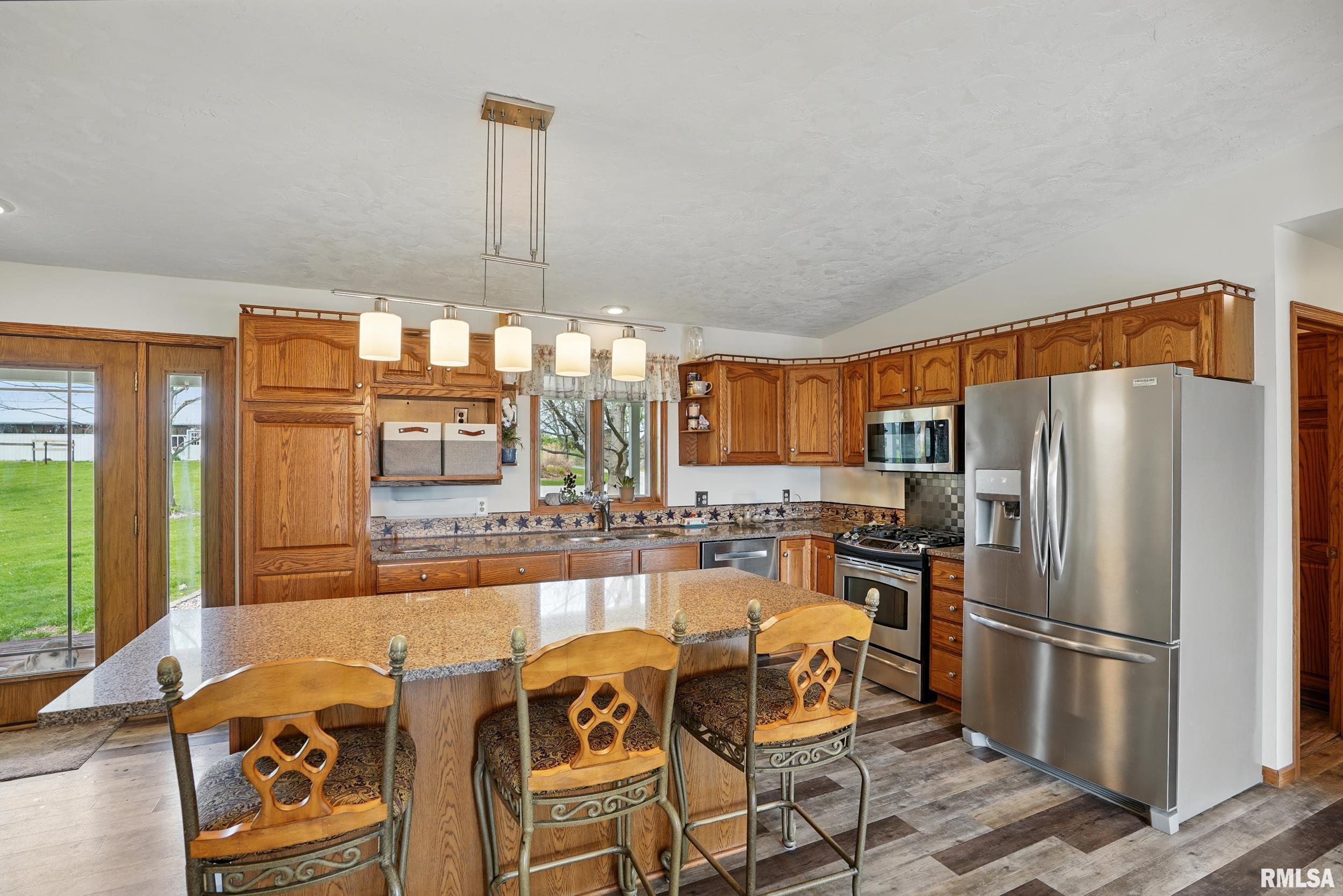 9721 115th Street West, Andalusia, Illinois image 20