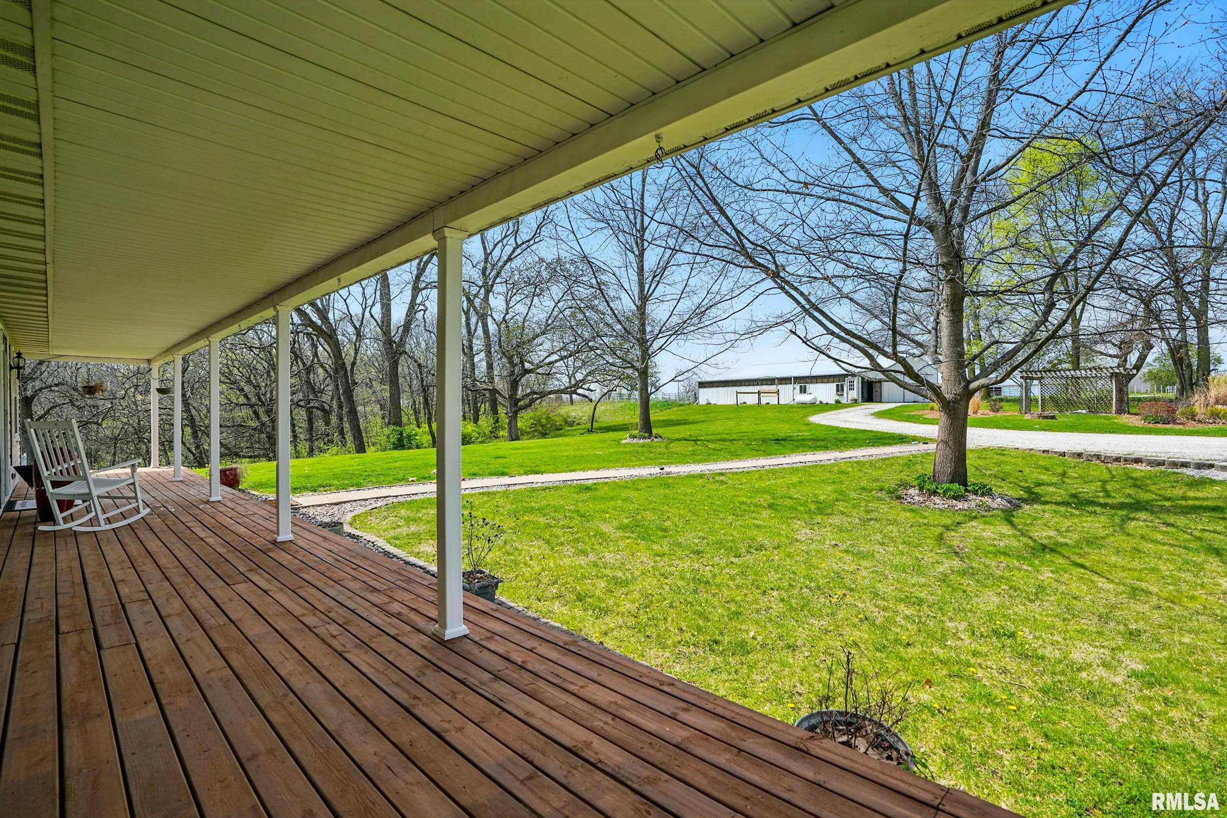 9721 115th Street West, Andalusia, Illinois image 4
