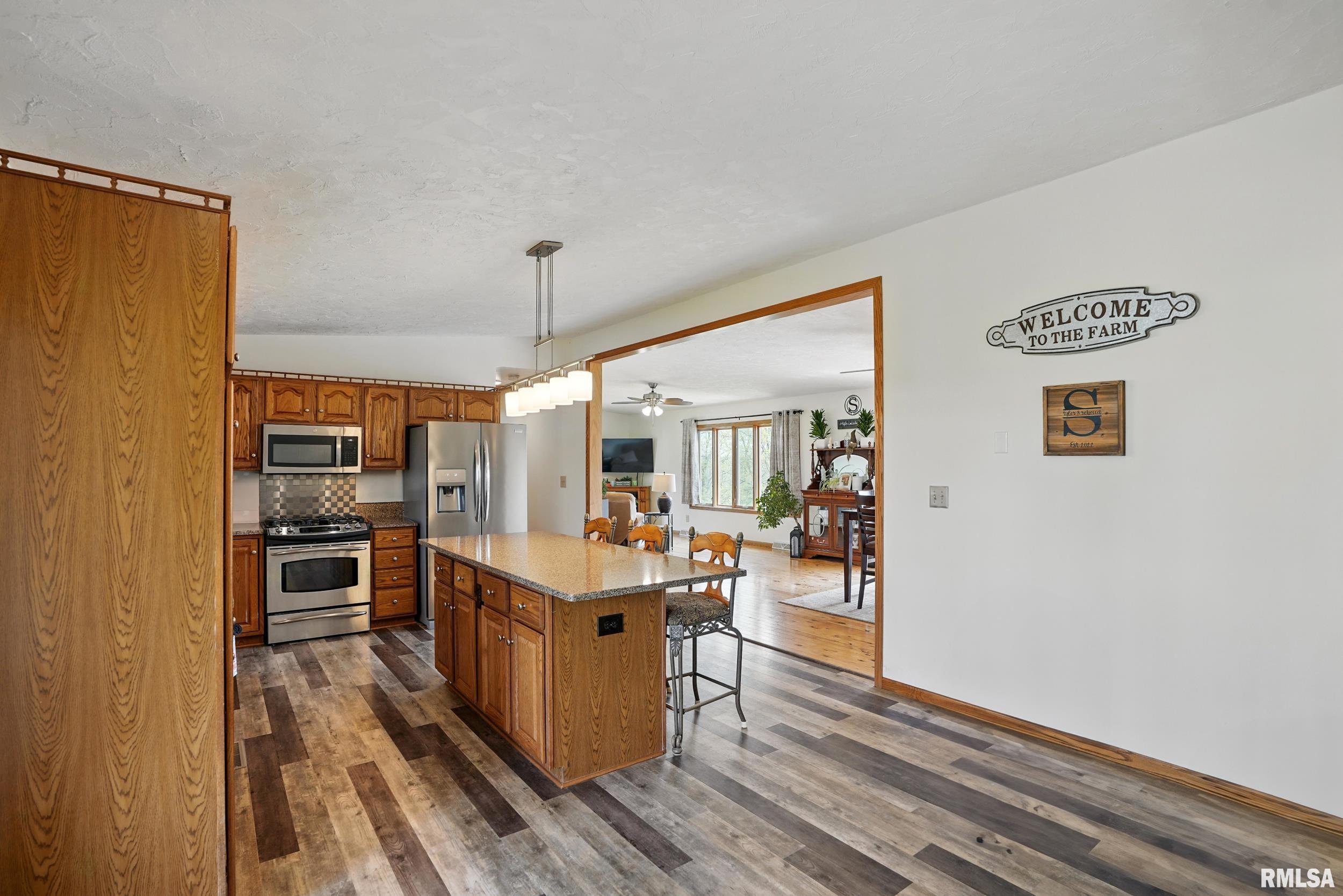 9721 115th Street West, Andalusia, Illinois image 18