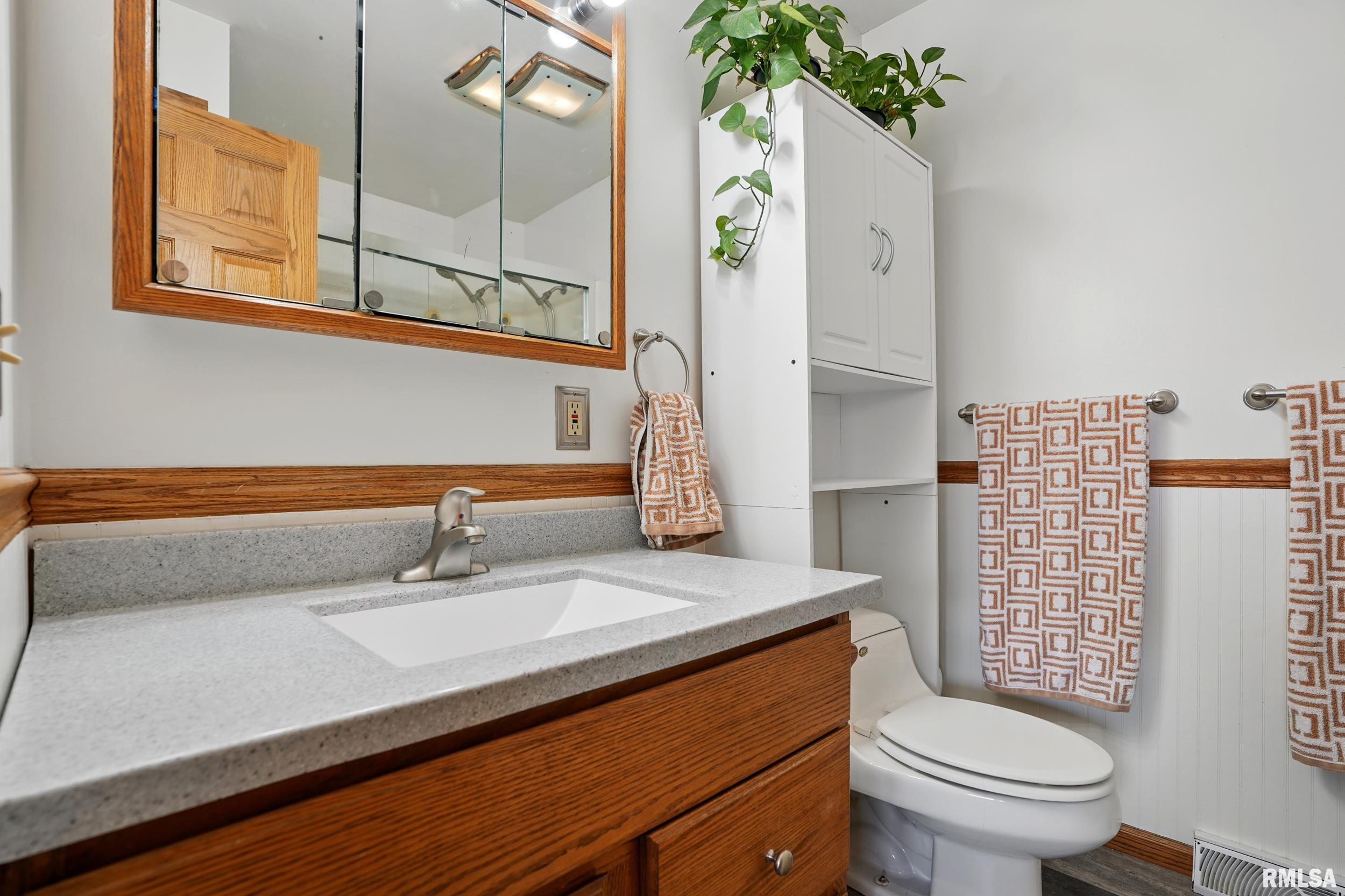 9721 115th Street West, Andalusia, Illinois image 30
