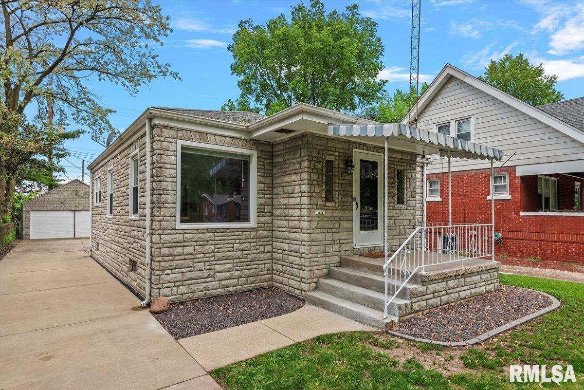 2141 S State Street, Springfield, Illinois image 3
