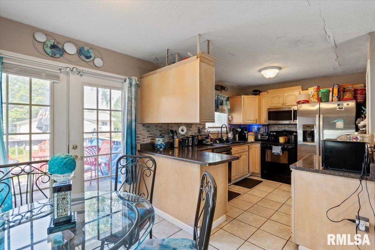 3110 N Pine Street, Davenport, Iowa image 11