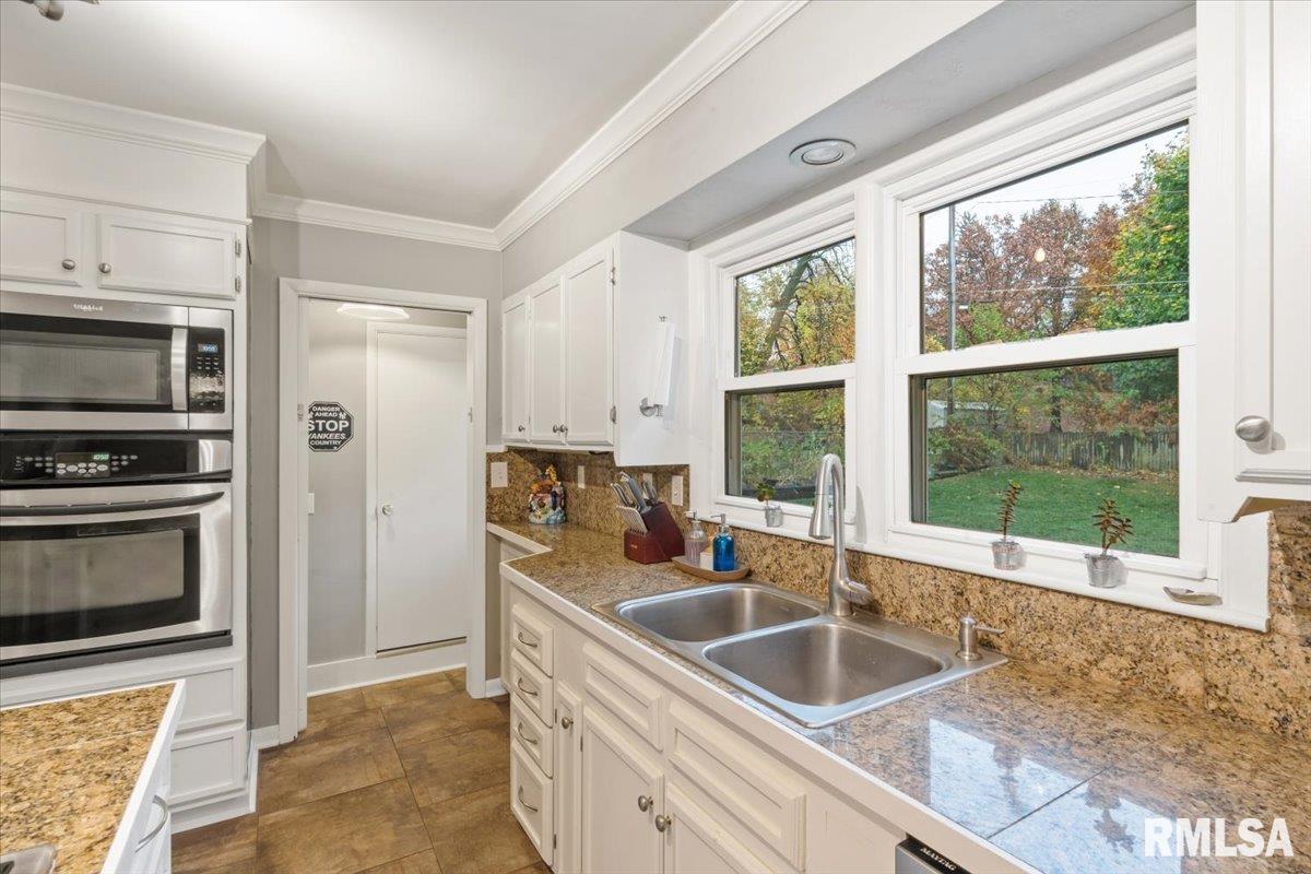 1300 26th Avenue, Rock Island, Illinois image 17