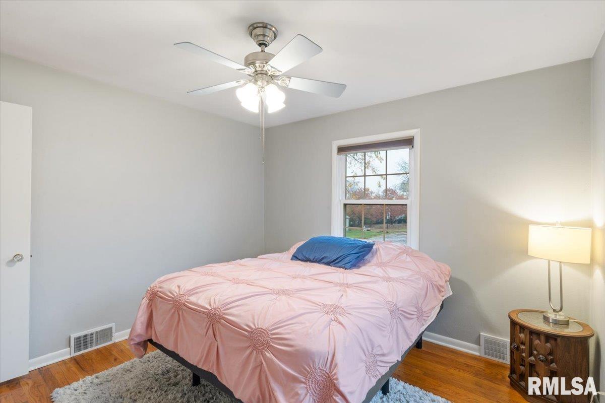 1300 26th Avenue, Rock Island, Illinois image 32