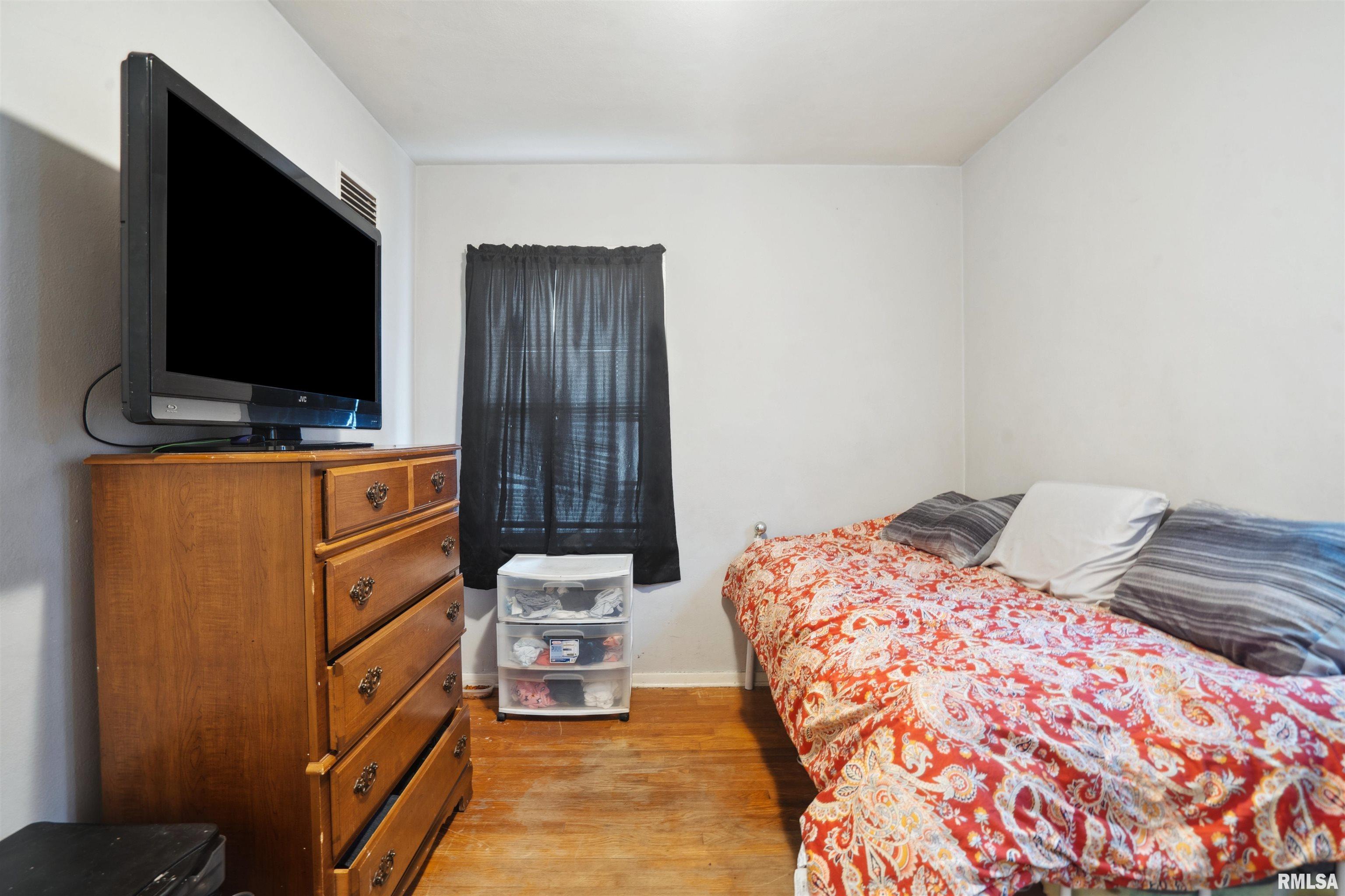 1003 S Concord Street, Davenport, Iowa image 6