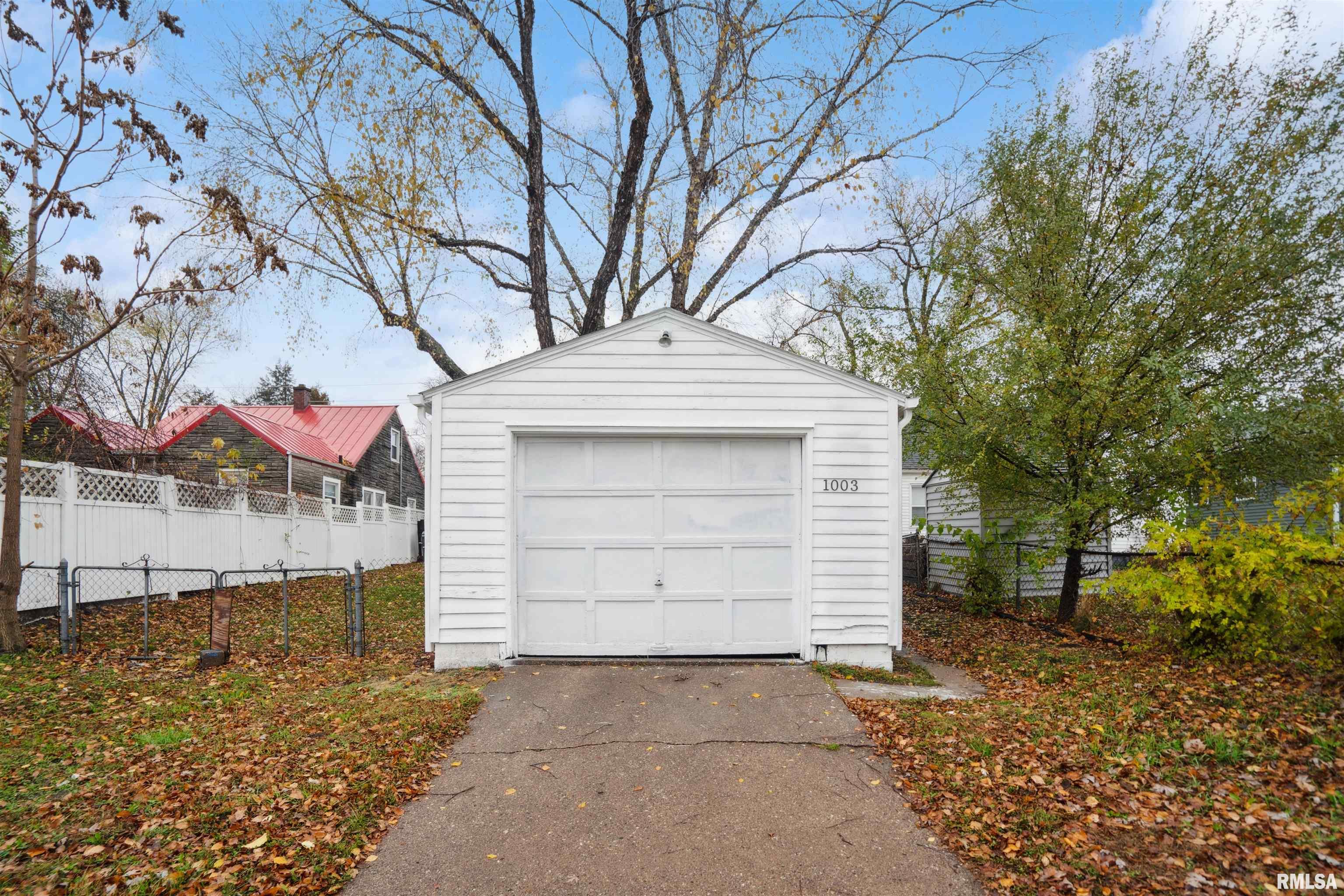 1003 S Concord Street, Davenport, Iowa image 14