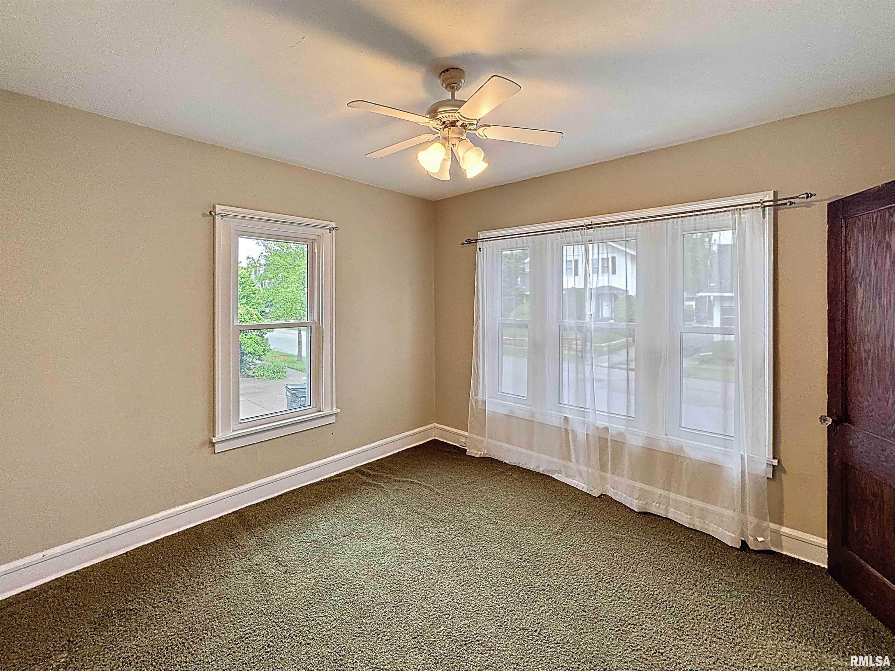 308 E Central Park Avenue, Davenport, Iowa image 12