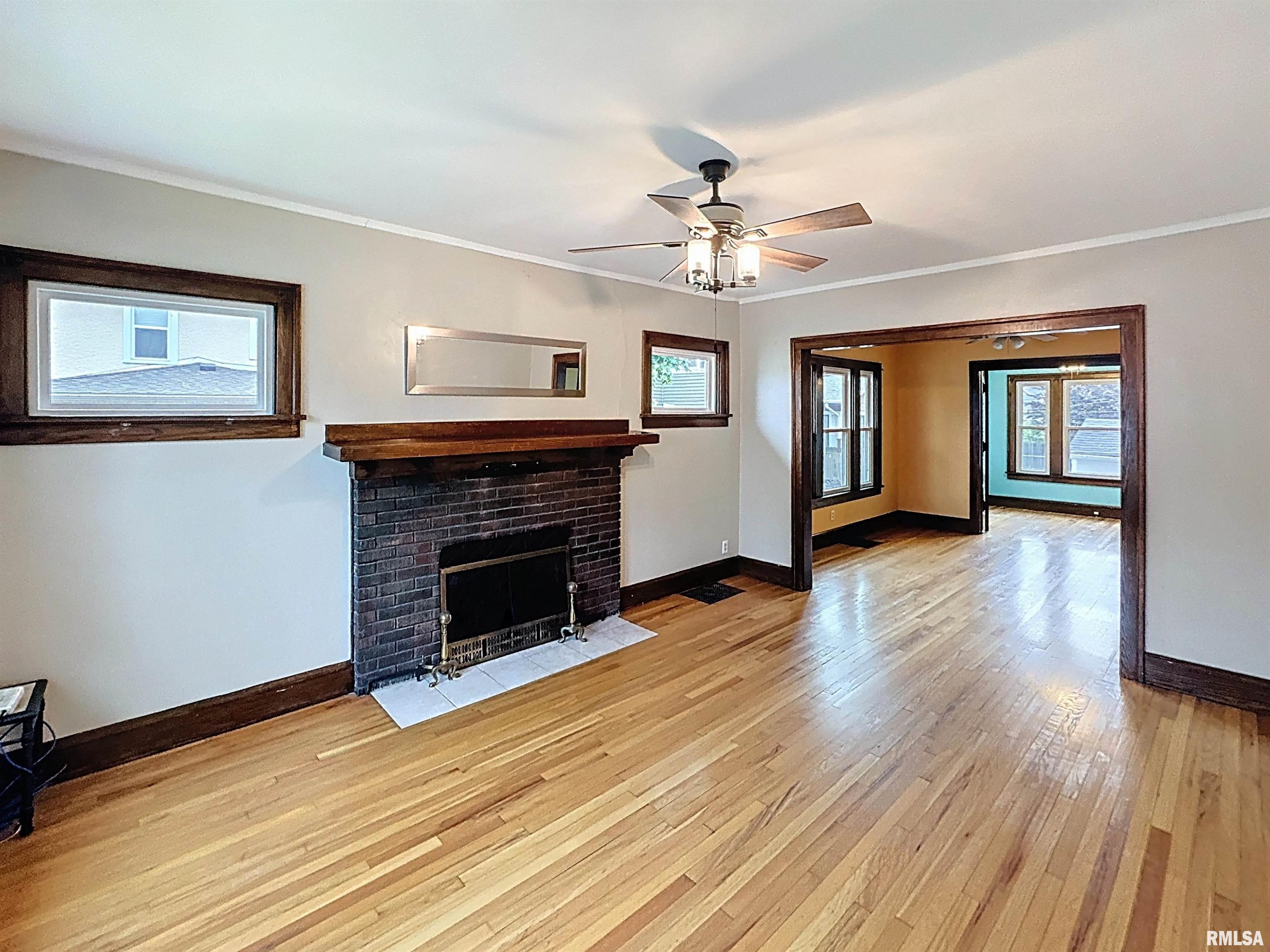 308 E Central Park Avenue, Davenport, Iowa image 4