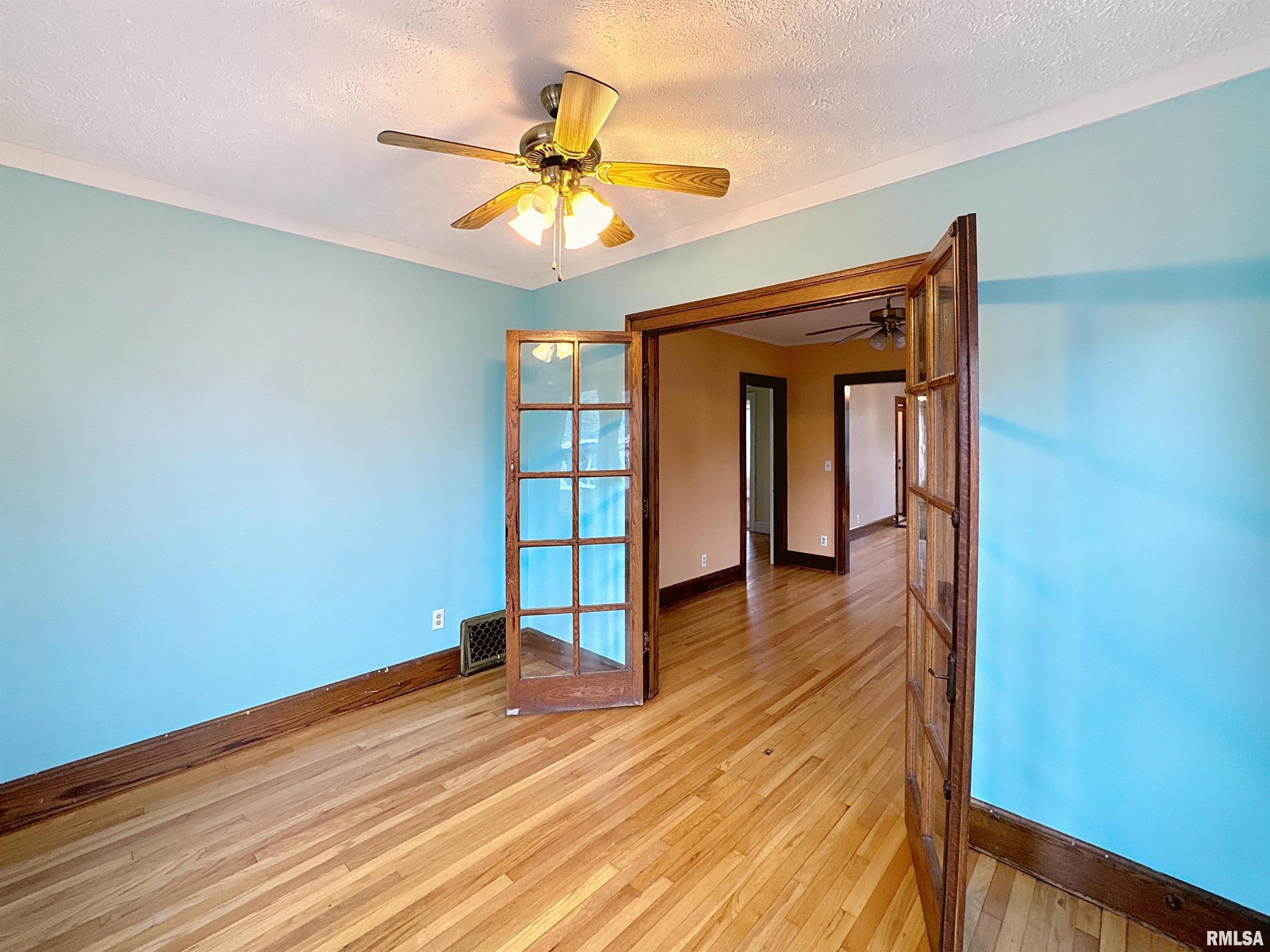 308 E Central Park Avenue, Davenport, Iowa image 9