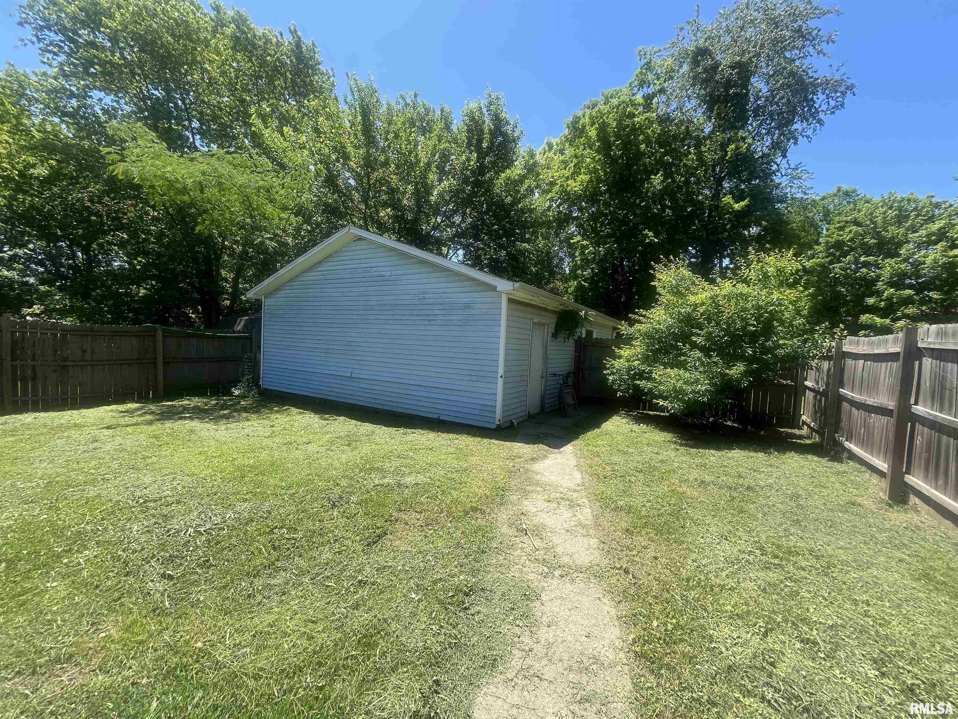 412 W 6th Street, Metropolis, Illinois image 5