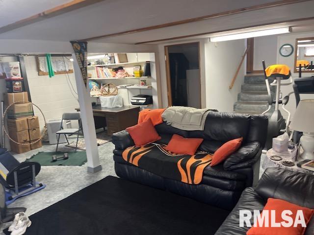 1128 N Cody Road, Le Claire, Iowa image 25