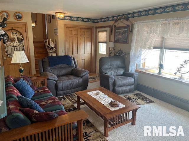 1128 N Cody Road, Le Claire, Iowa image 6