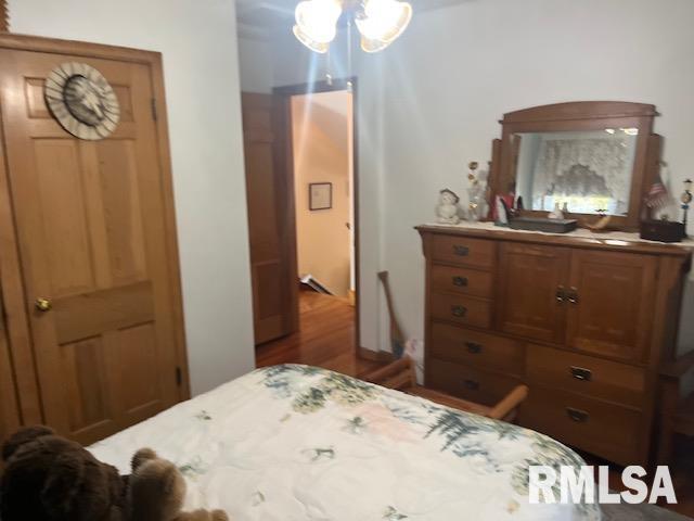 1128 N Cody Road, Le Claire, Iowa image 14