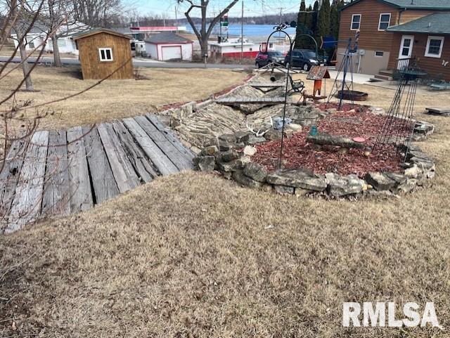 1128 N Cody Road, Le Claire, Iowa image 30