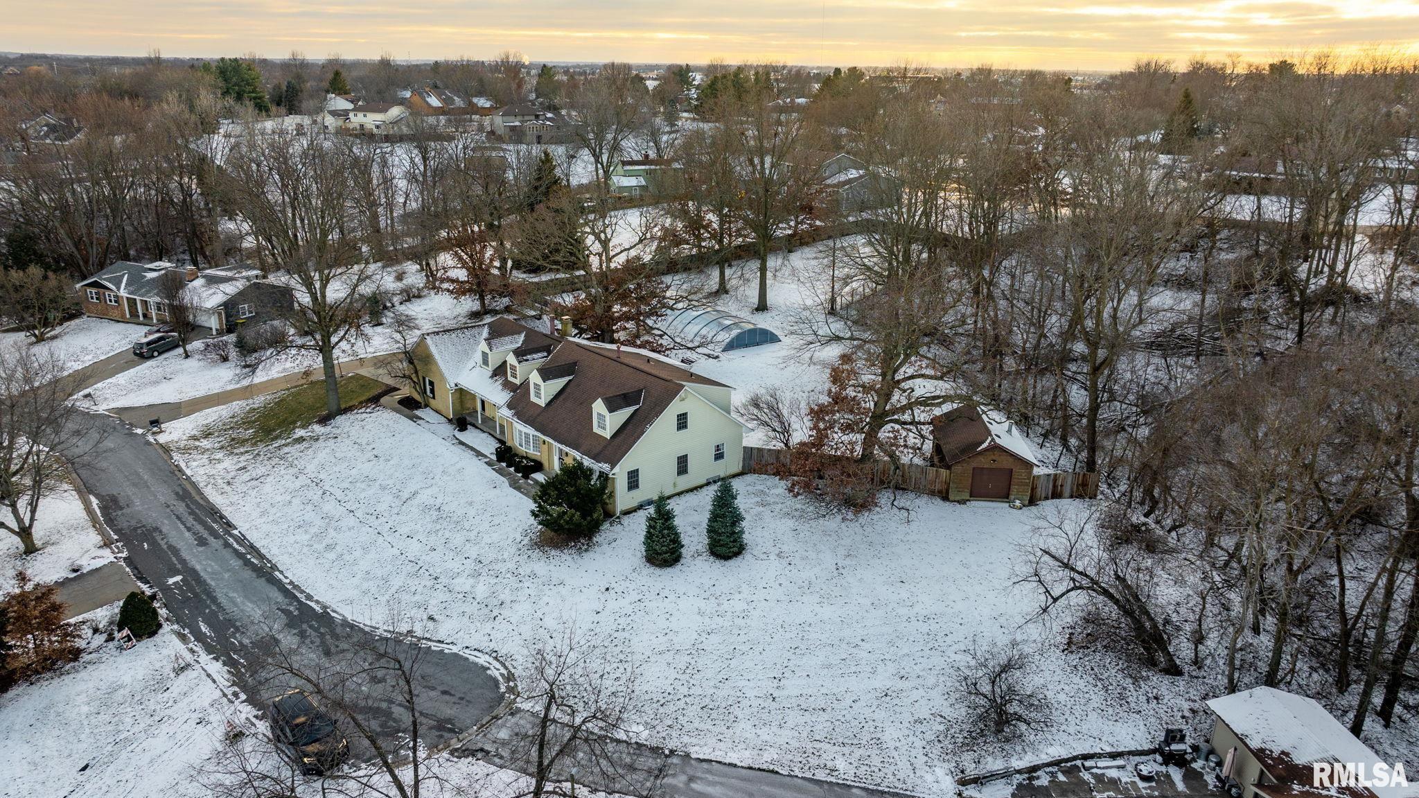 3 Brown Court, Bettendorf, Iowa image 1