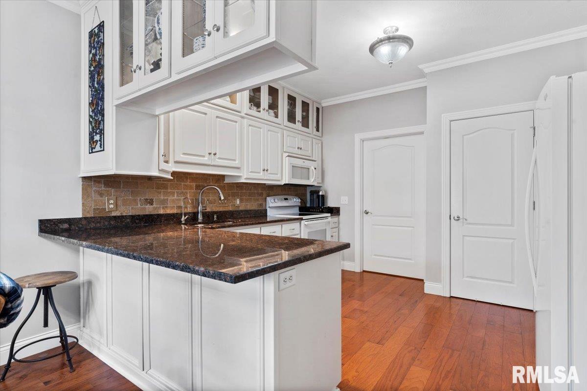 812 Longleaf Court, Springfield, Illinois image 11