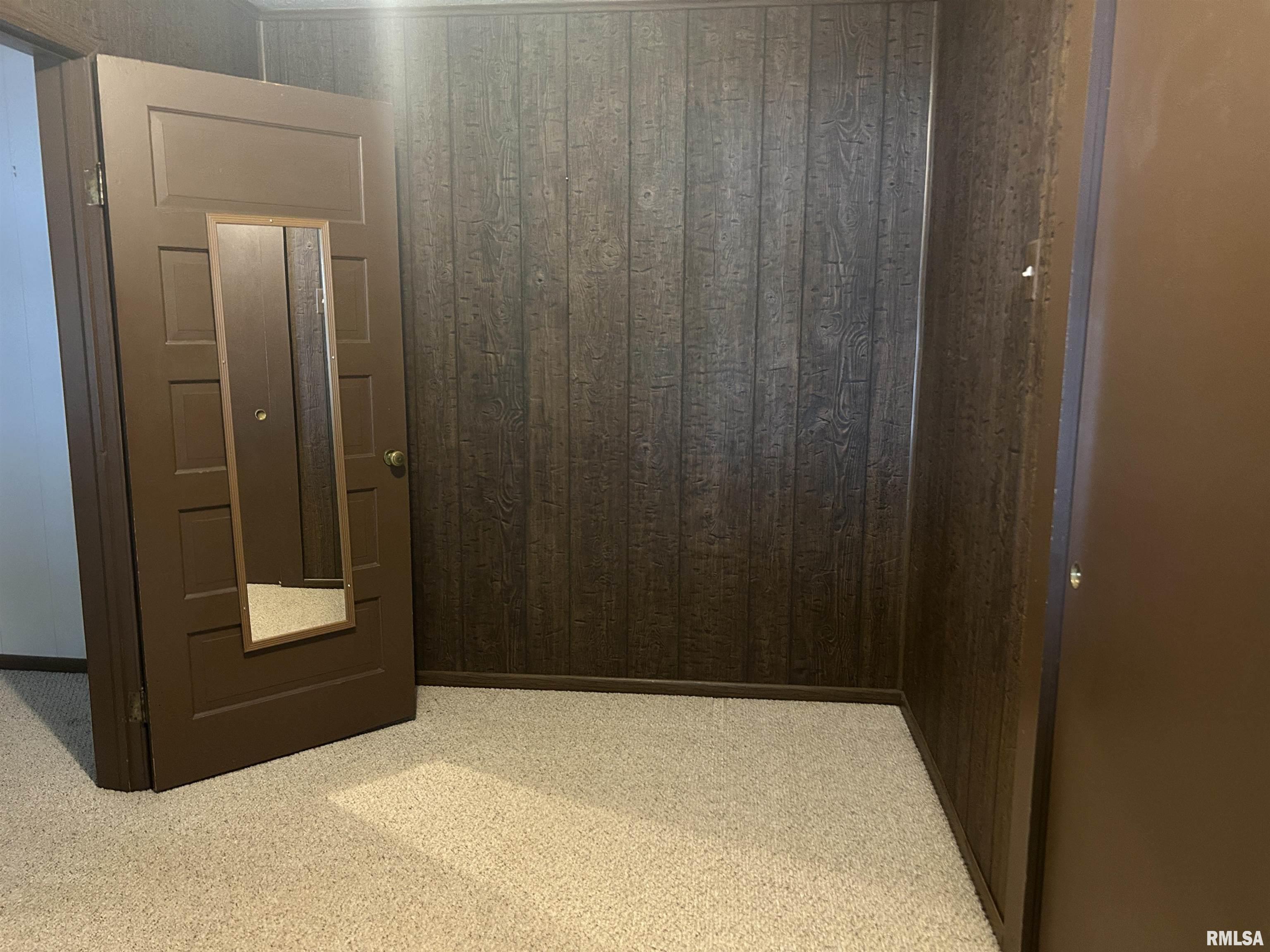 401 W 11th Street, Christopher, Illinois image 13