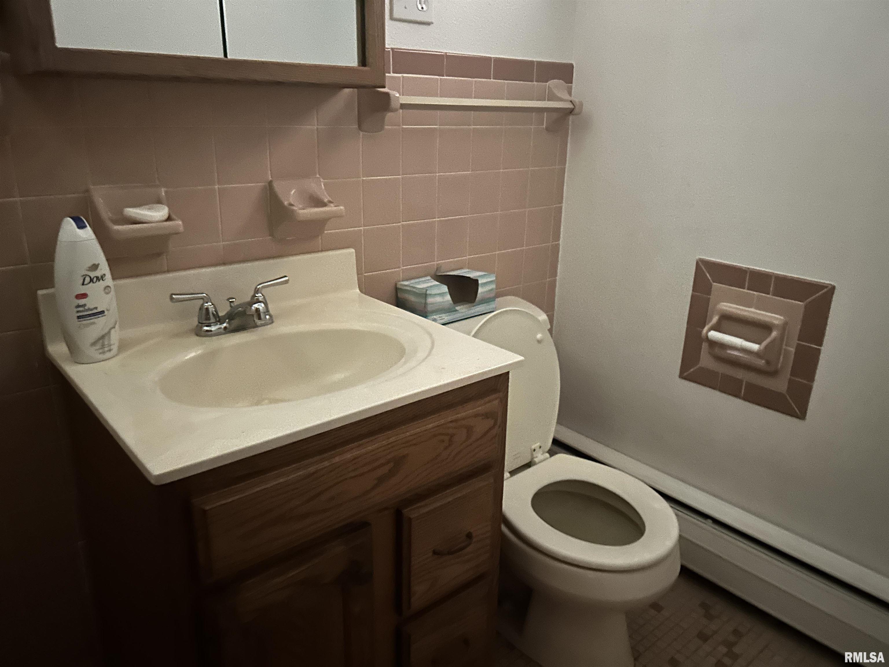 401 W 11th Street, Christopher, Illinois image 14