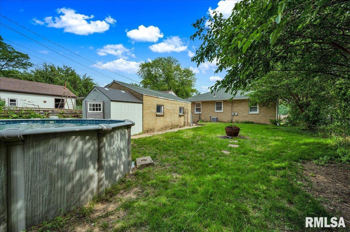 1411 Chestnut Street, Pekin, Illinois image 14