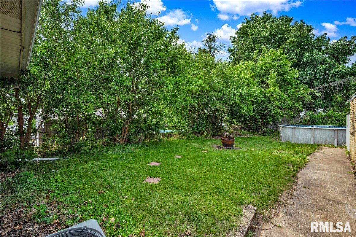 1411 Chestnut Street, Pekin, Illinois image 15