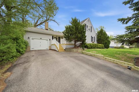 Homes For Sale - 5006 N Edgebrook Drive<br/> Peoria County, Peoria, IL 61614