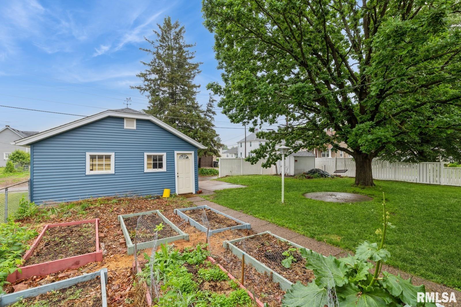 506 18th Avenue, Moline, Illinois image 28