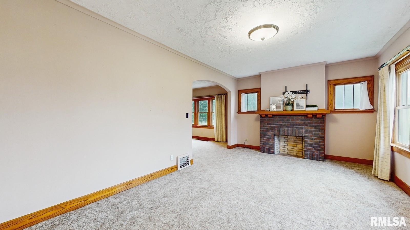506 18th Avenue, Moline, Illinois image 4