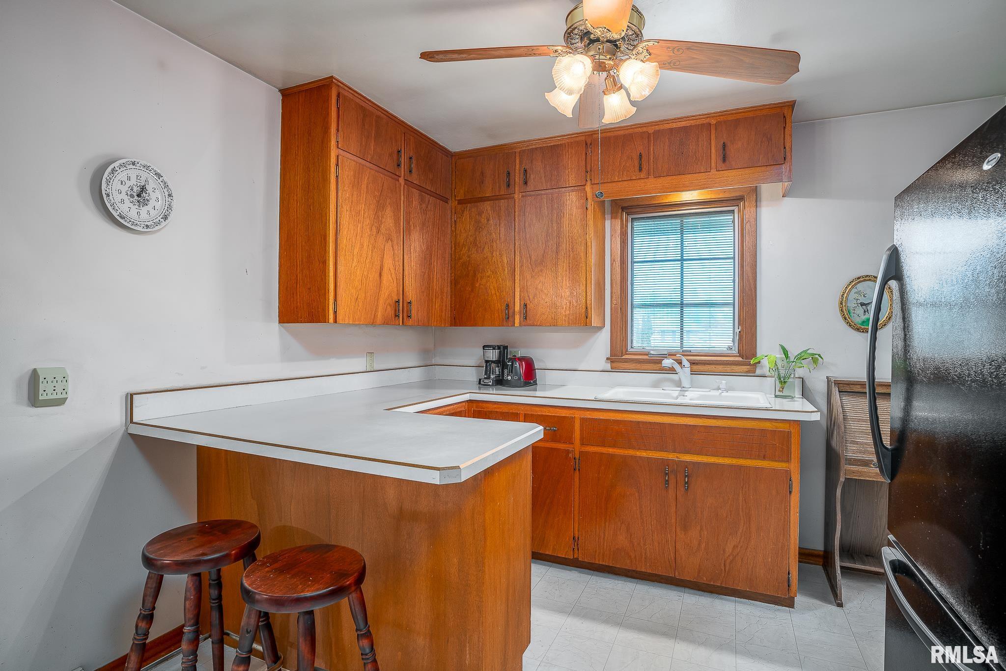 1217 7th Avenue Court, Silvis, Illinois image 4