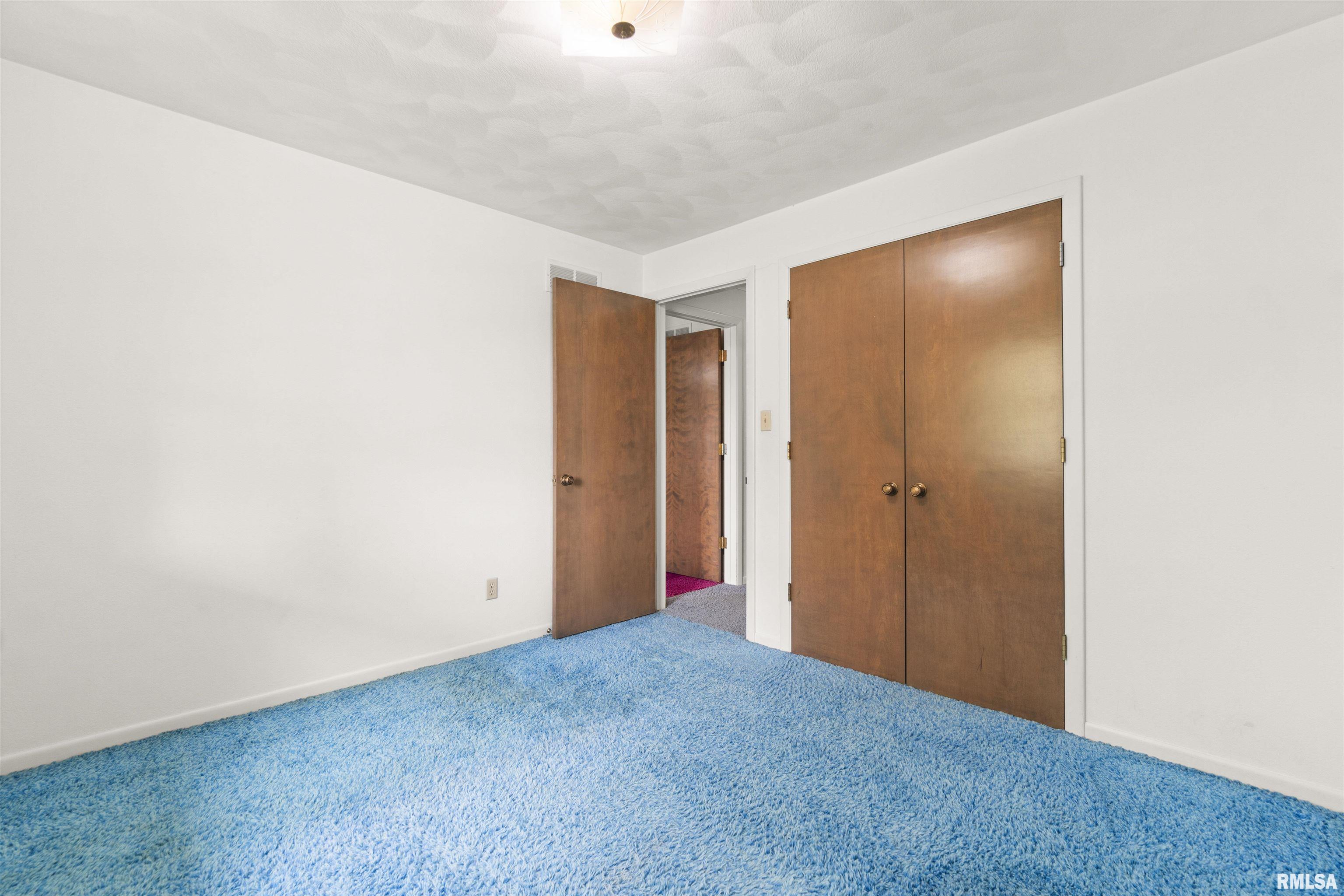 2722 N Kingston Drive, Peoria, Illinois image 49