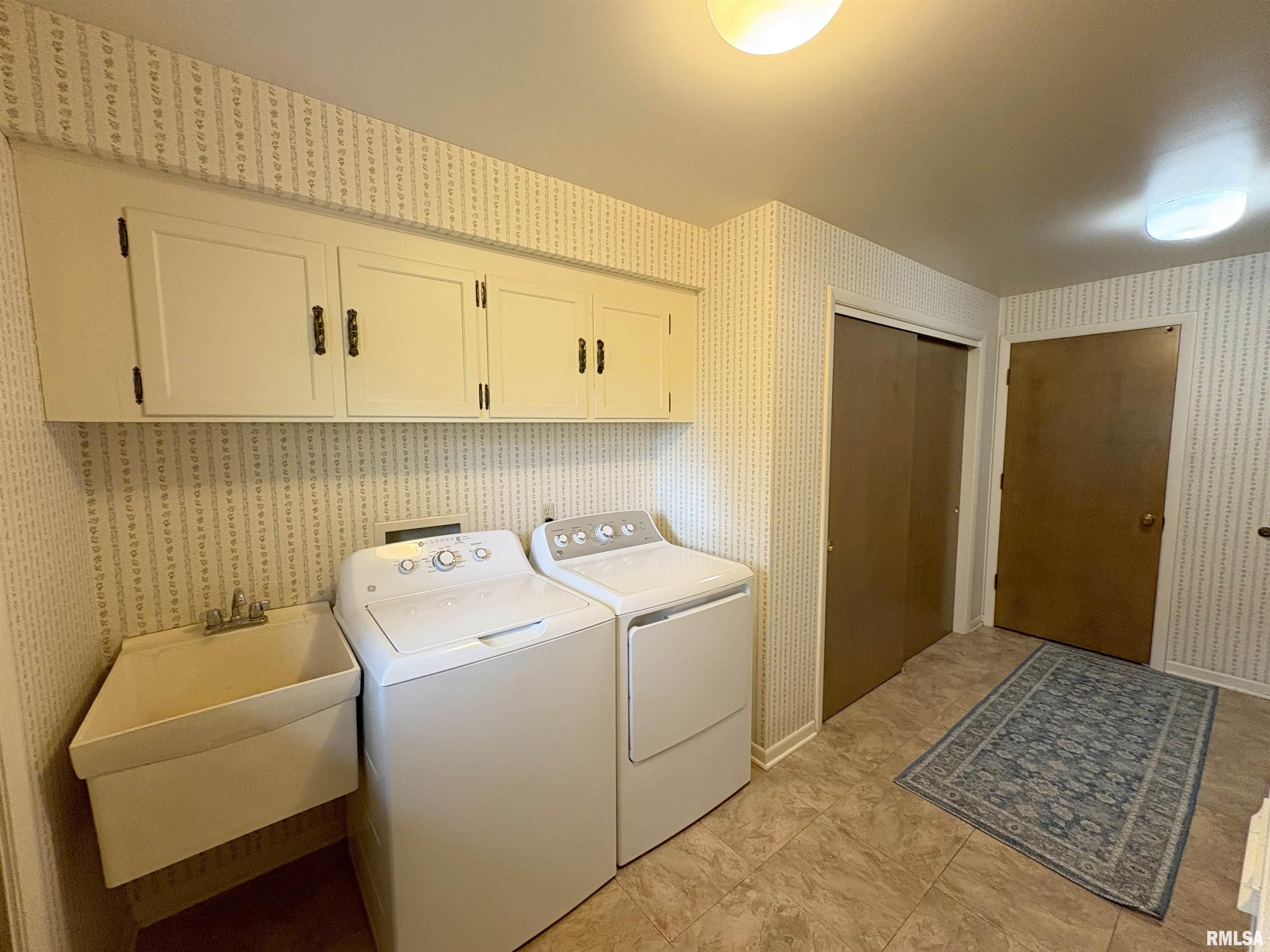 2722 N Kingston Drive, Peoria, Illinois image 31