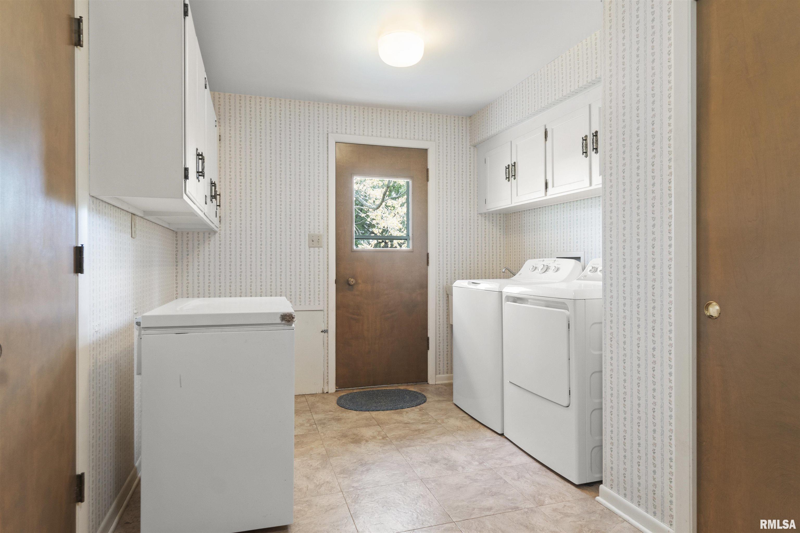 2722 N Kingston Drive, Peoria, Illinois image 29