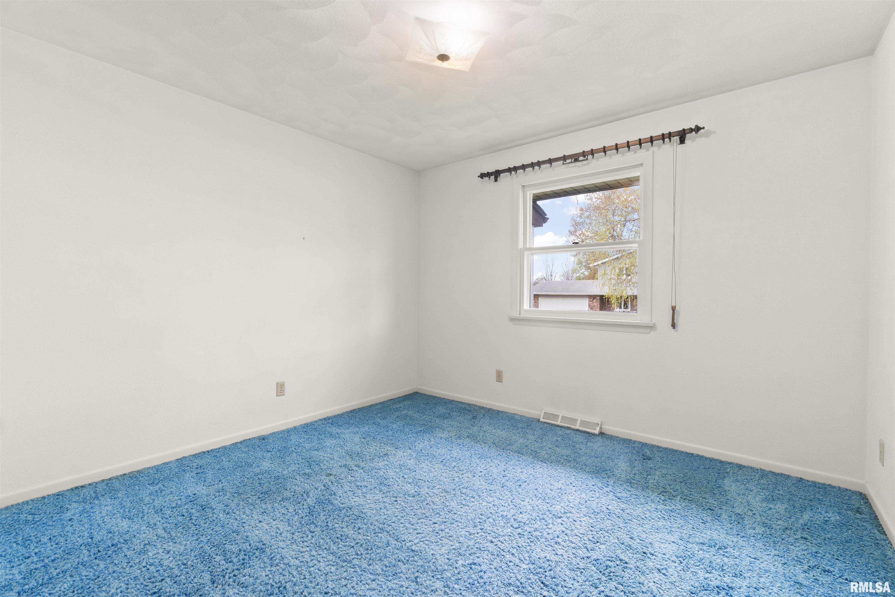 2722 N Kingston Drive, Peoria, Illinois image 48