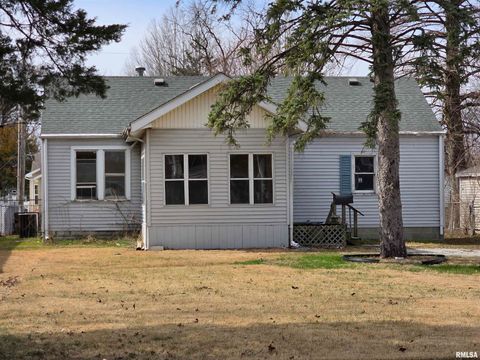 Homes For Sale - 3357 S 3rd Street<br/> Sangamon County, Springfield, IL 62703