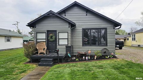 Homes For Sale - 1316 N Park Avenue<br/> Williamson County, Herrin, IL 62948