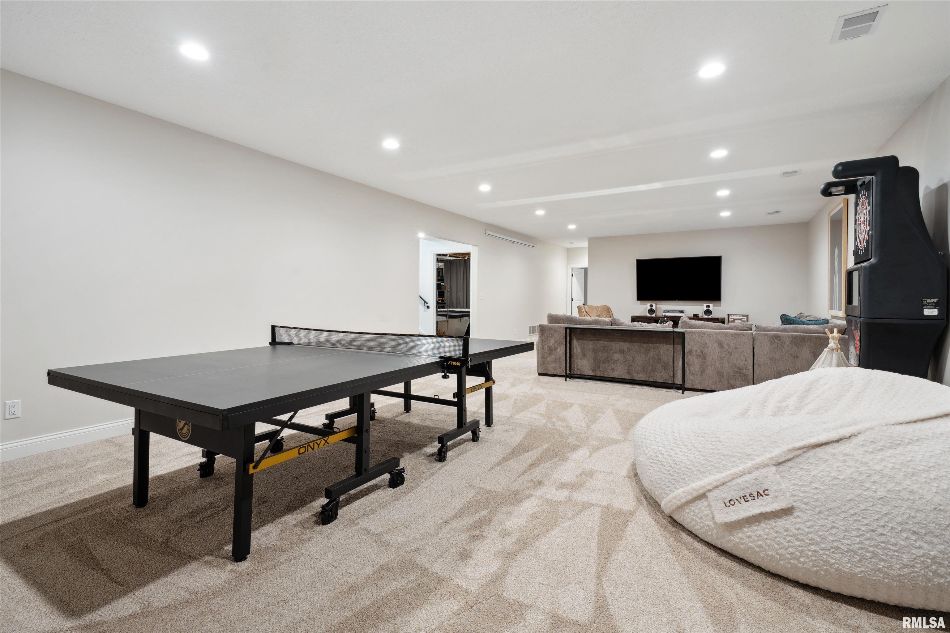 4478 Lakeside Drive, Bettendorf, Iowa image 30