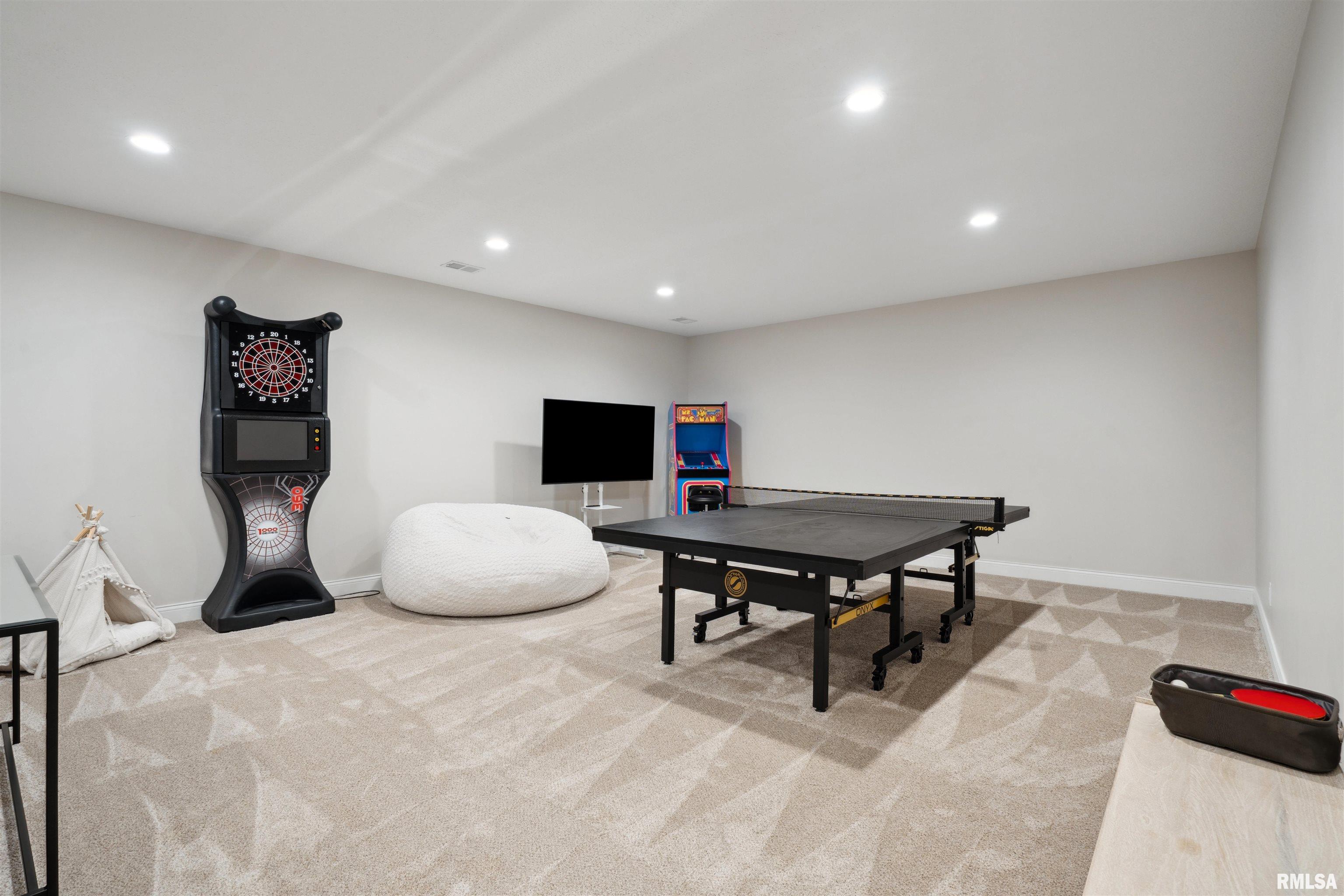 4478 Lakeside Drive, Bettendorf, Iowa image 29
