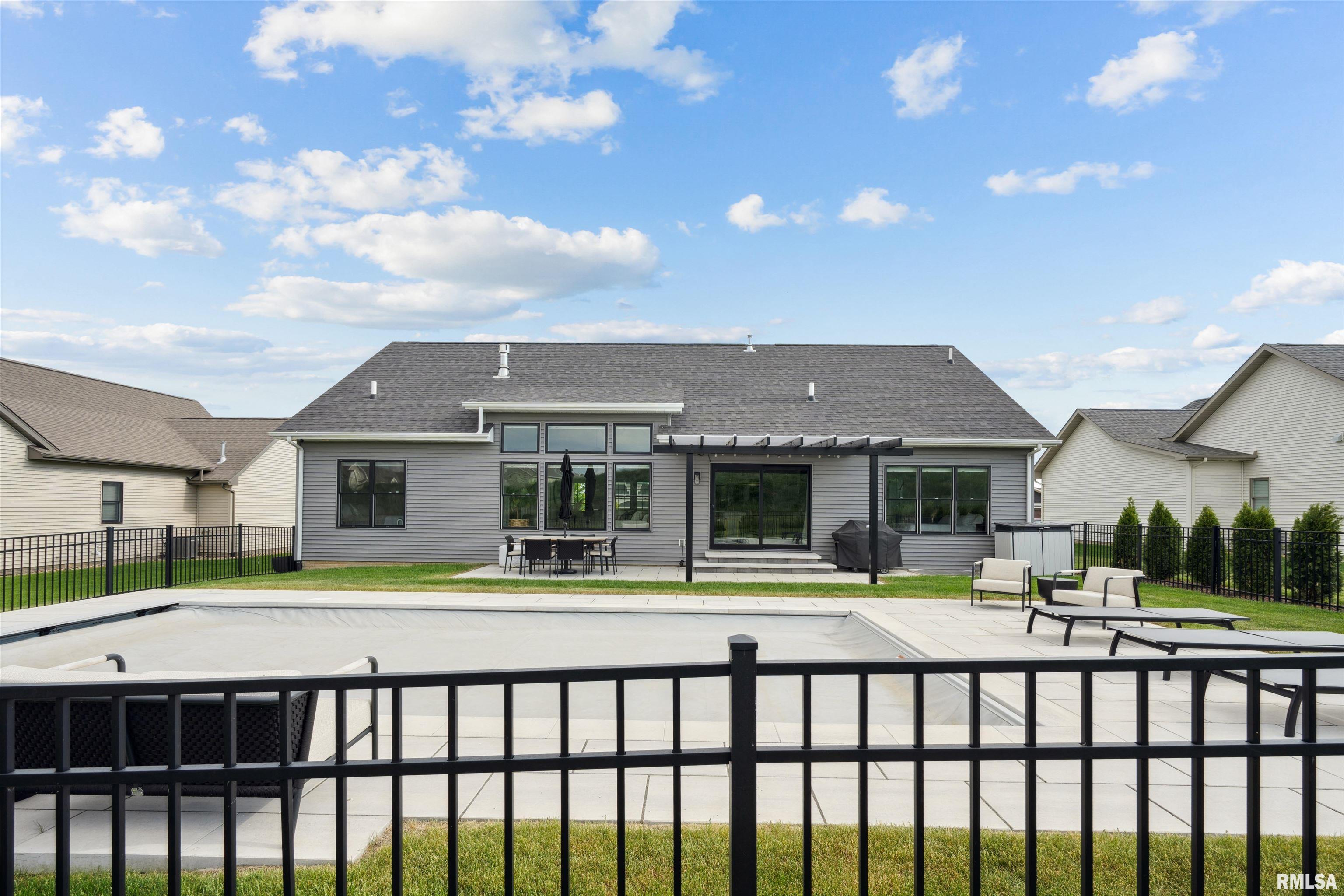 4478 Lakeside Drive, Bettendorf, Iowa image 42