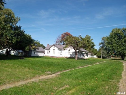 932 N ELM ST, LEWISTOWN, IL 61542 - Image 1d8a5e7fda5413cf1291867fbd9fc07e/3601085100