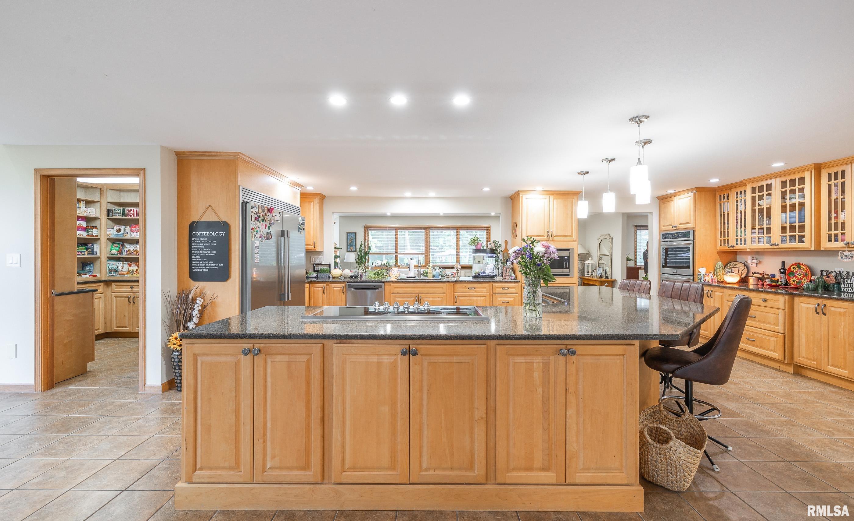 13642 Saint Rose Road, Highland, Illinois image 25