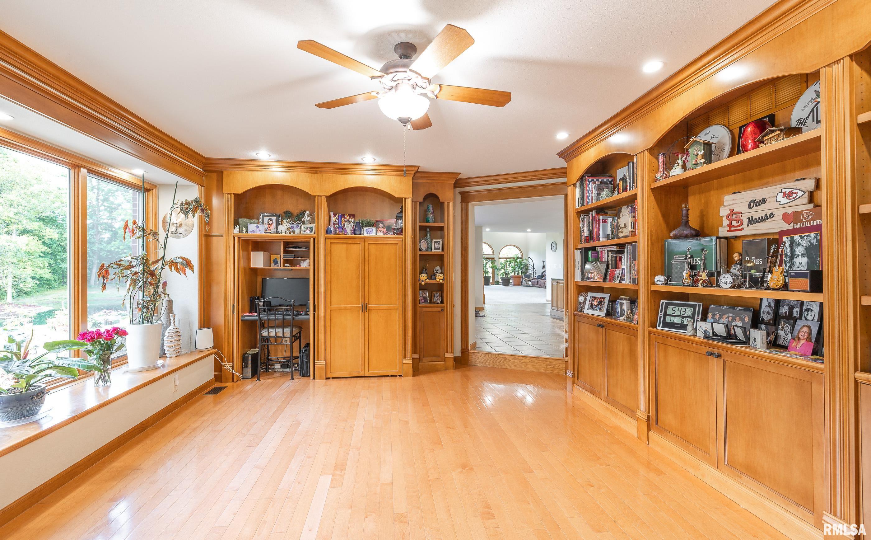 13642 Saint Rose Road, Highland, Illinois image 19