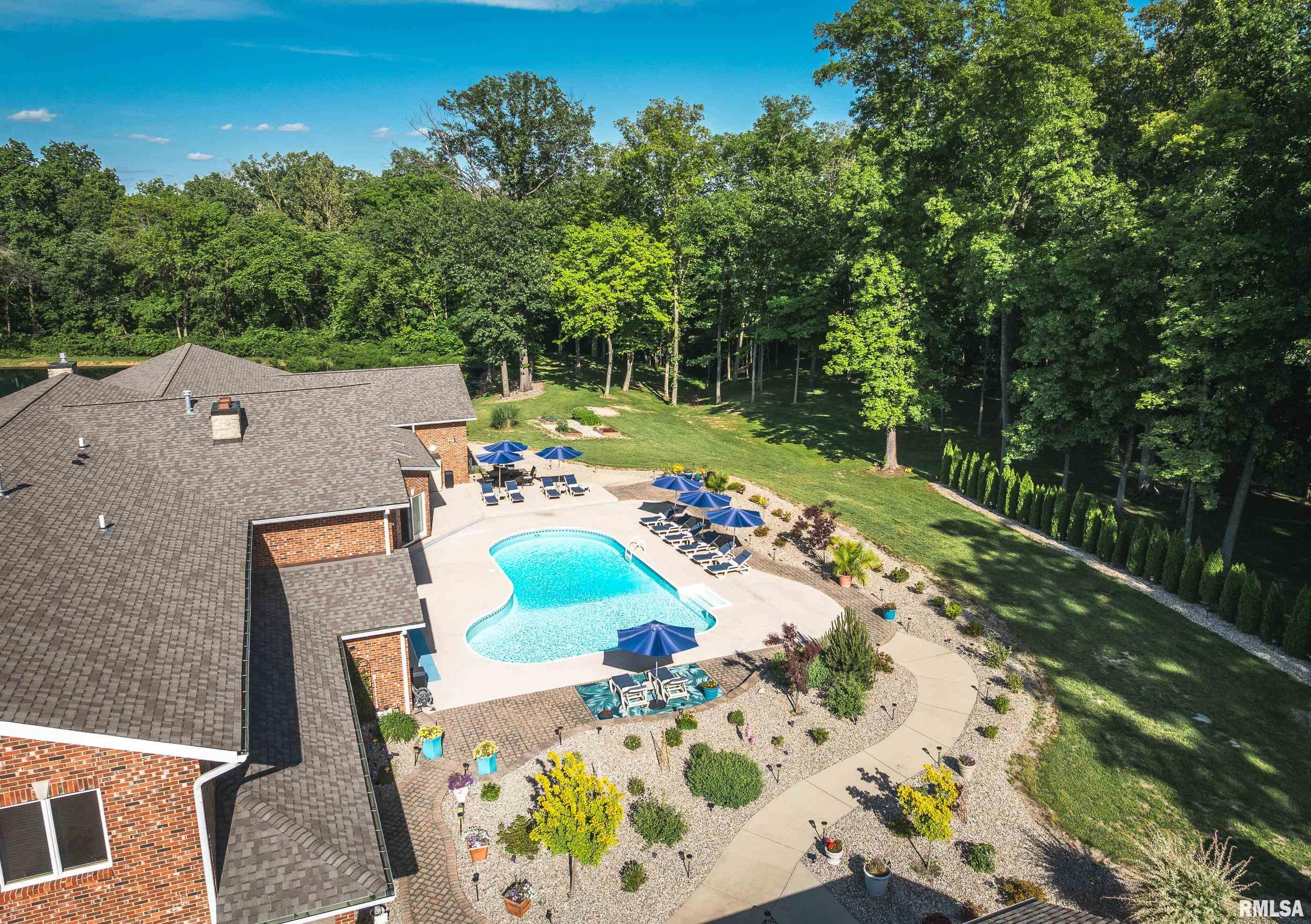 13642 Saint Rose Road, Highland, Illinois image 11