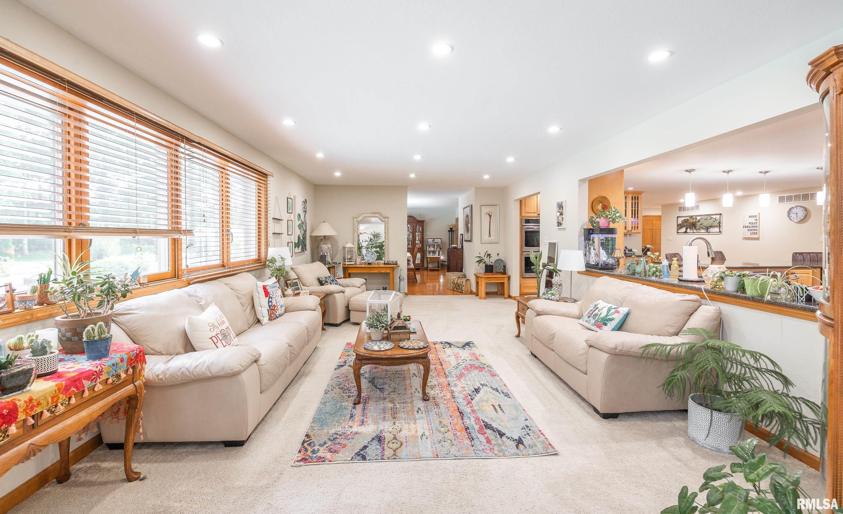 13642 Saint Rose Road, Highland, Illinois image 34