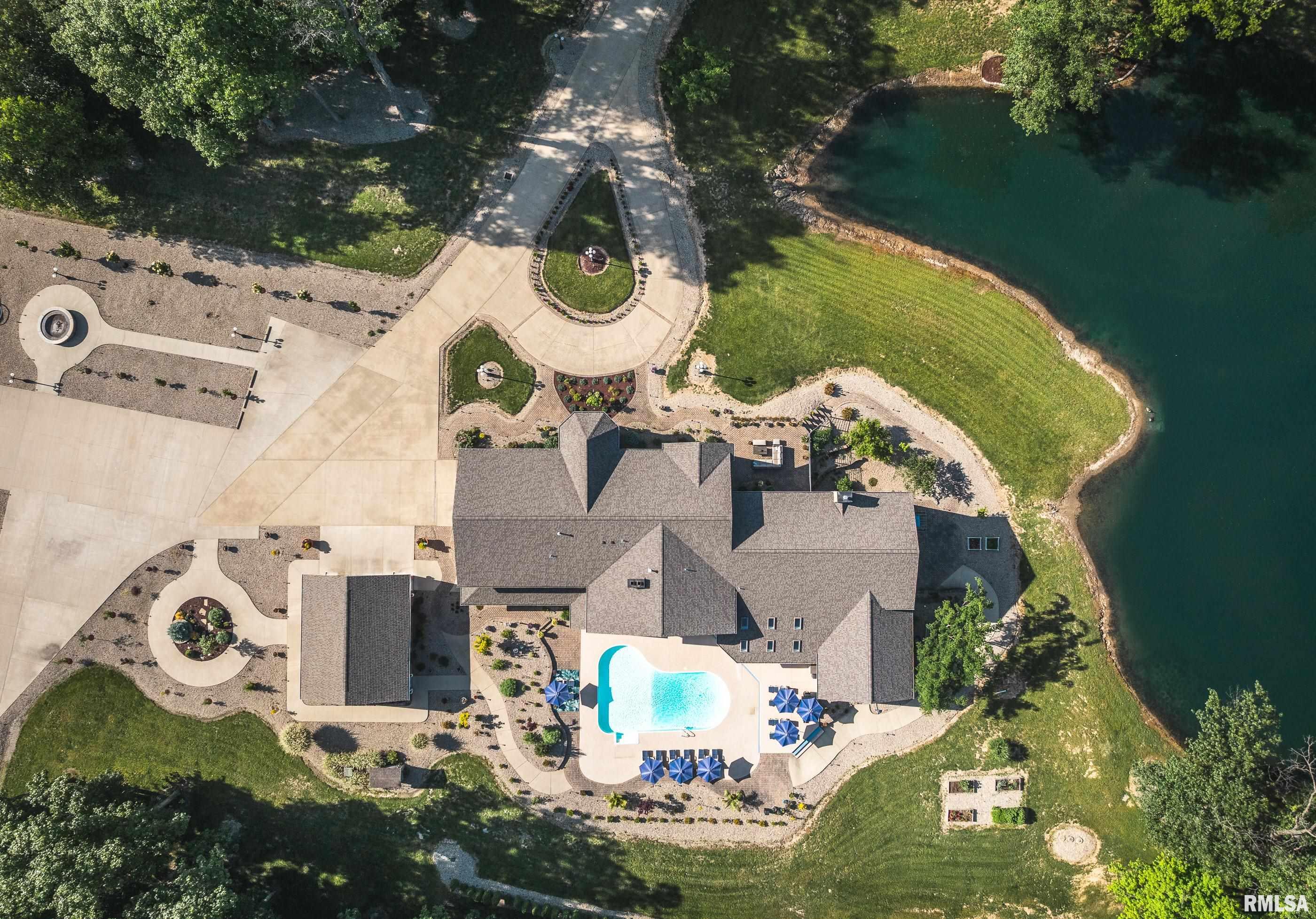 13642 Saint Rose Road, Highland, Illinois image 12