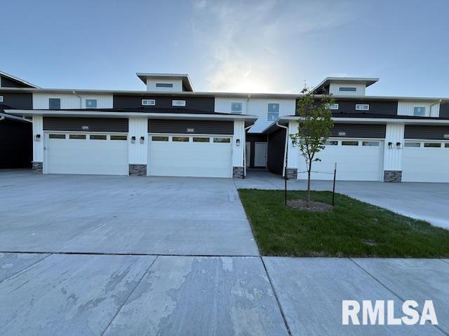 5210 Pandit Drive, Bettendorf, Iowa image 36
