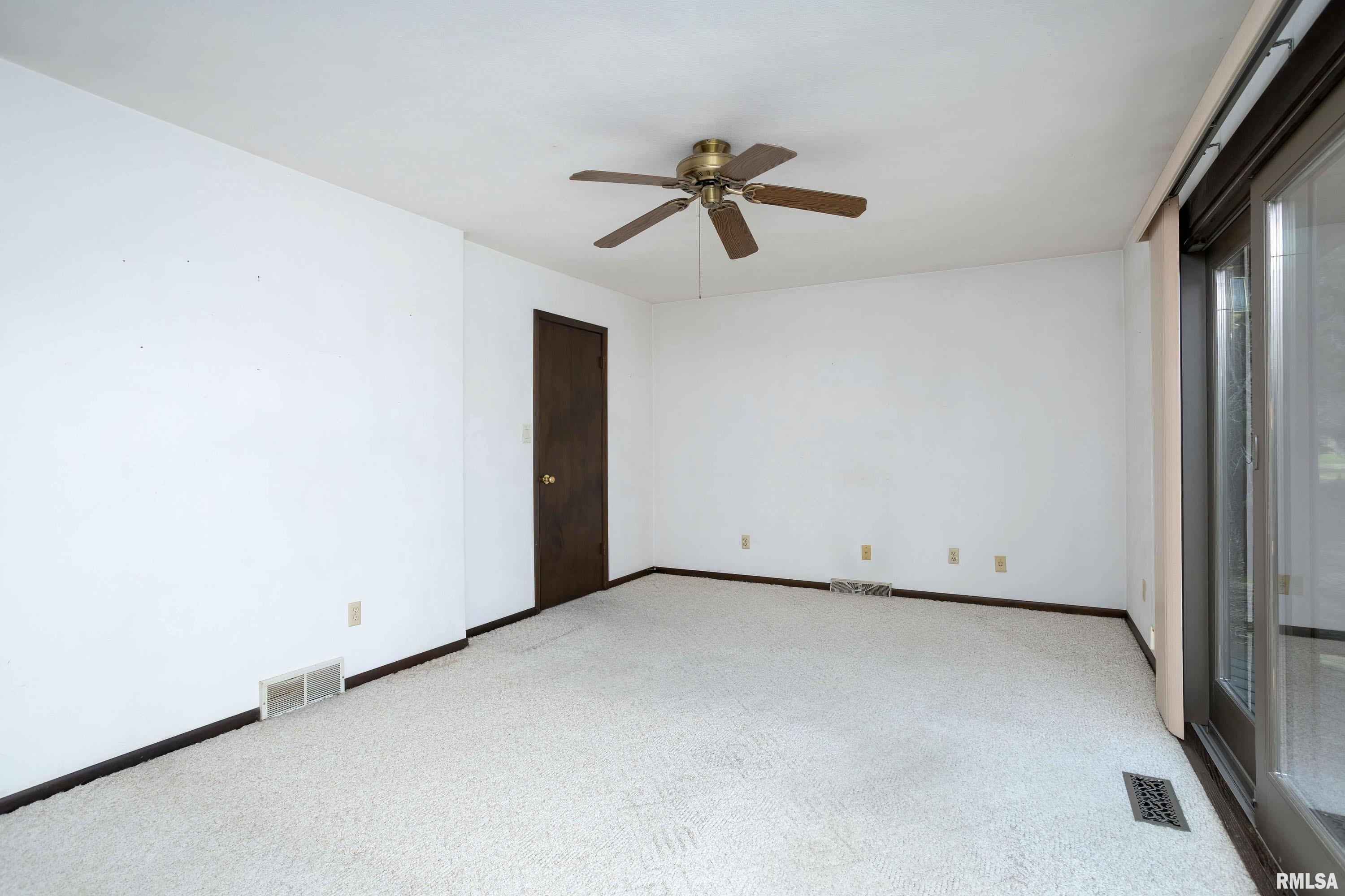 30 Meadowbrook Drive, Geneseo, Illinois image 27