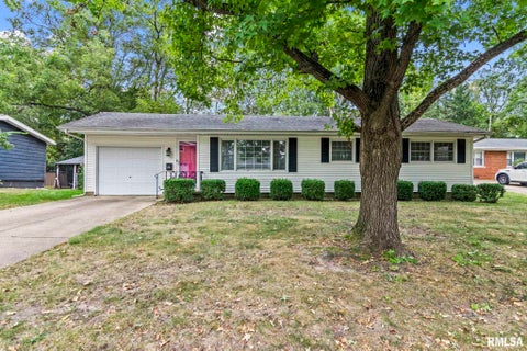 Homes For Sale - 26 Sunnyside Drive<br/> Sangamon County, Springfield, IL 62702