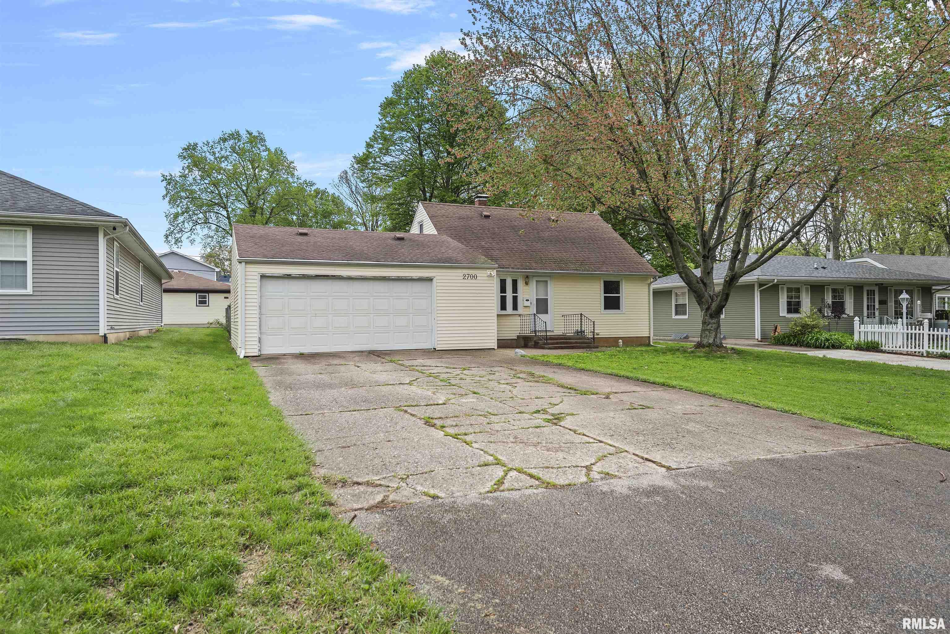 2700 Park Avenue, Springfield, Illinois image 3