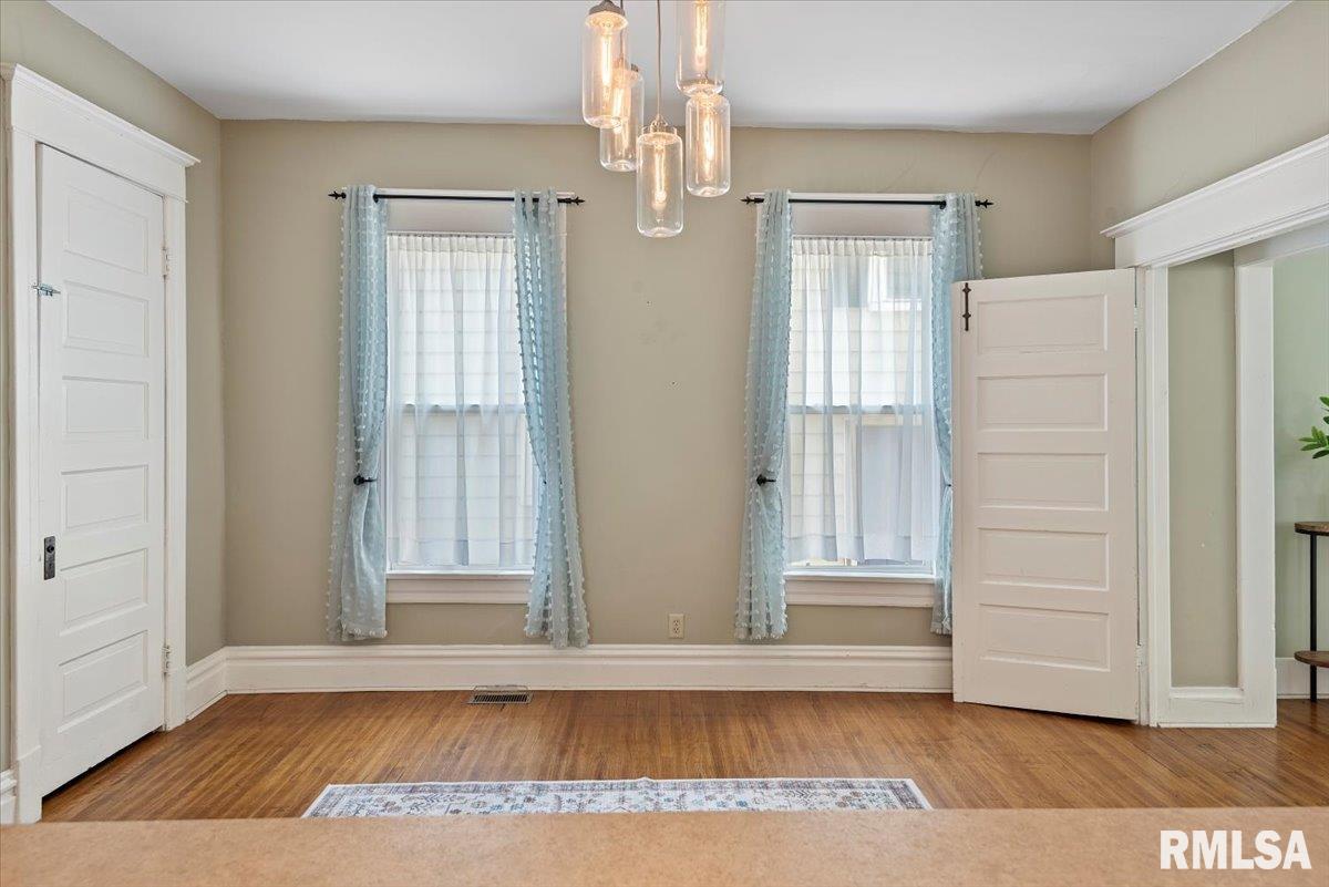 822 S Douglas Avenue, Springfield, Illinois image 12