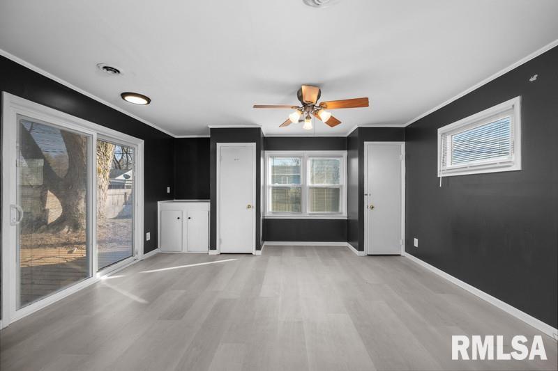 2838 38th Avenue, Rock Island, Illinois image 14